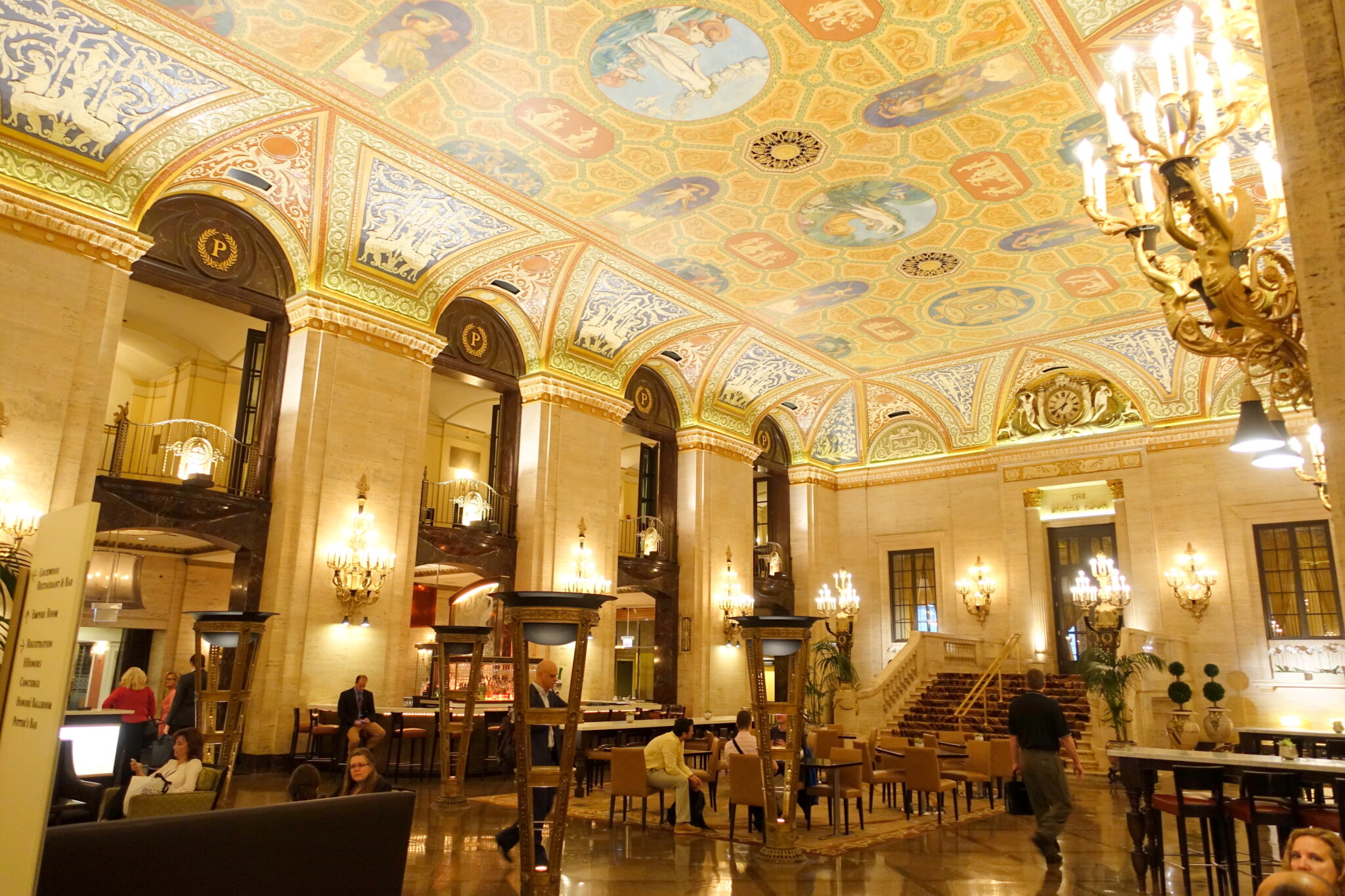 Old Chicago Bars - Palmer House Hilton